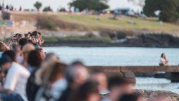 altText(Adiós al calor extremo: la primera masa de aire frío del 2026 trae un inmenso alivio a Uruguay)}