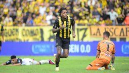 altText(Un ex Peñarol es nuevo jugador de Liverpool)}