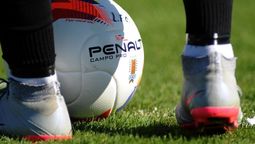 altText(Uruguay Montevideo estira diferencias en la Primera Amateur)}