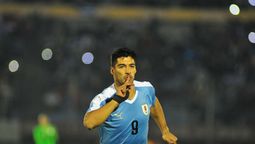 altText(Con gol de Ronald Araújo Uruguay derrota a Argentina por 1 a 0)}