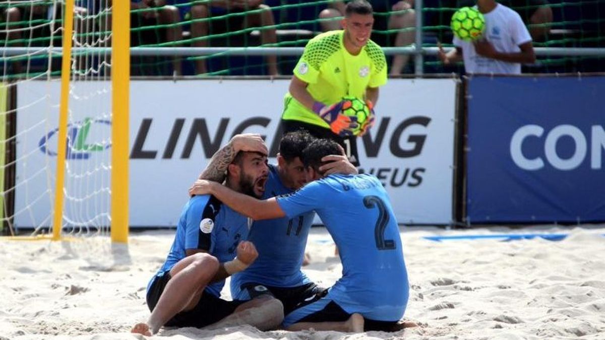 Uruguay clasificó al Mundial de fútbol playa y jugará la final de