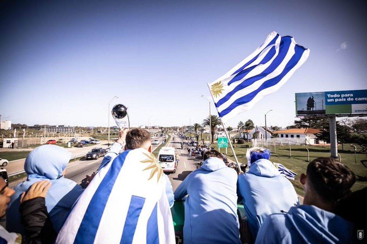 Ya est n en casa la Sub 20 lleg al Centenario