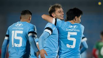 Torque y Racing ganaron y tomaron aire en el descenso