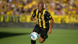 altText(Peñarol cayó dos a cero frente a Millonarios)}