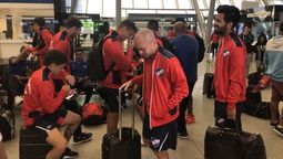 altText(Nacional viajó en charter a Venezuela con 21 jugadores)}