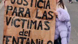 altText(Caso de fentanilo contaminado en Argentina deja un centenar de muertos y un escándalo político)}