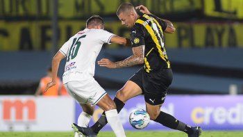 Coelho hace el último esfuerzo para llegar al clásico