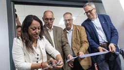 altText(Centro Conecta Salto: un paso firme hacia la descentralización y el desarrollo regional)}