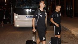 altText(Uruguay ya está en St Louis esperando el partido con Estados Unidos)}