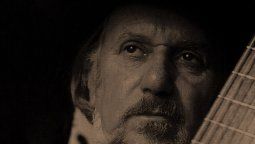 altText(Aníbal Sampayo: a 99 años de su nacimiento el canto litoraleño sigue vivo)}