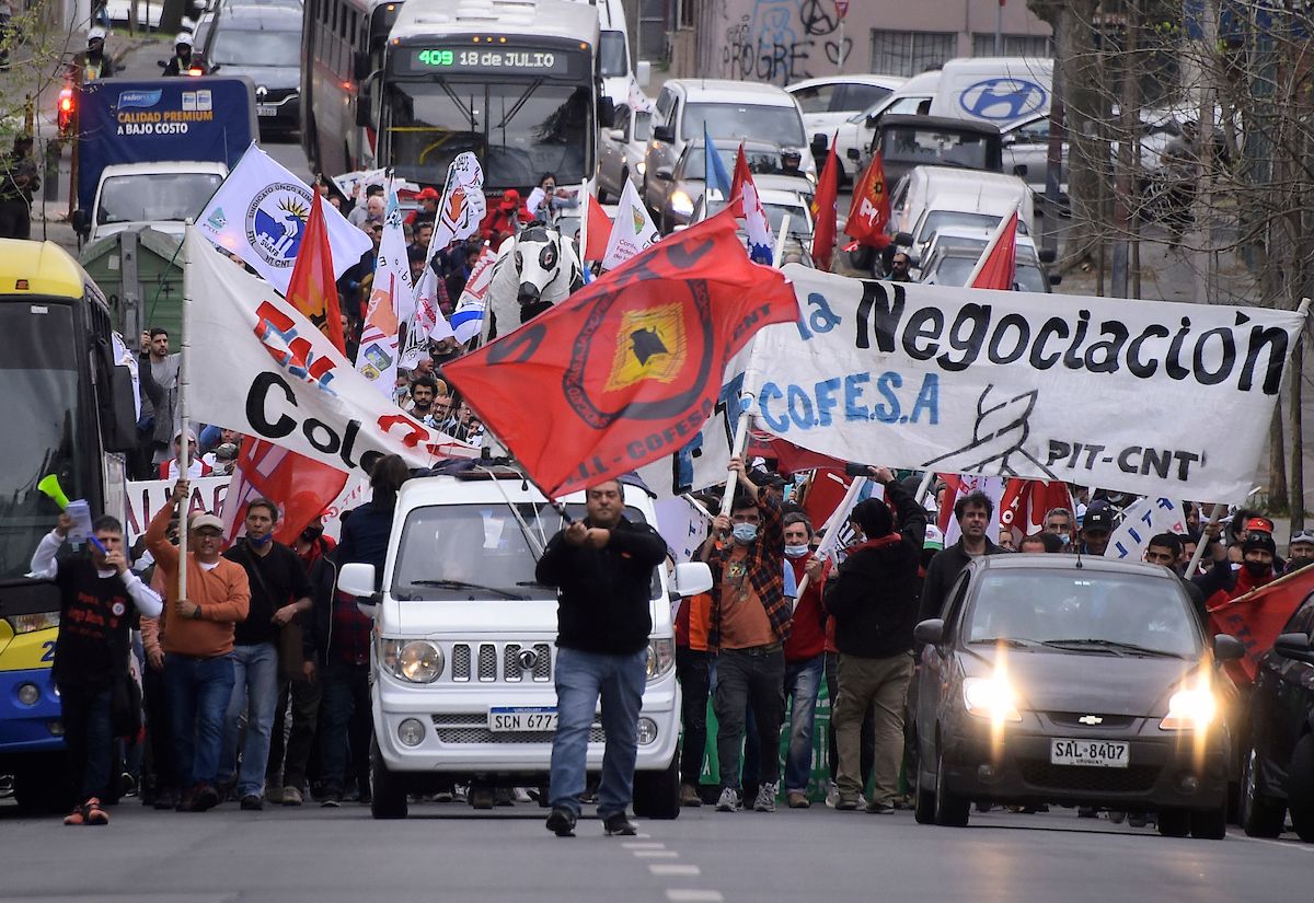 Sindicatos industriales expresan preocupación por desindustrialización en Uruguay