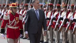 altText(Orsi llegó a Bolivia para presenciar este sábado la asunción presidencial de Rodrigo Paz)}
