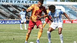 altText(Resultados y posiciones en la primera fecha del Competencia de la B)}