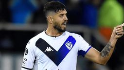 altText(Nacional maneja el nombre de un zaguero para incorporar y habrá reunión con Lodeiro)}