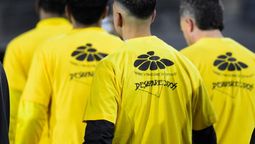 altText(La AUF multó a Peñarol por camisetas en apoyo a causa de desaparecidos en dictadura)}