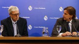 altText(LATU detectó niveles sobre el límite de sales en agua en Montevideo)}