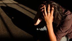 altText(Alarma por suicidios: mayores de 80 años y jóvenes registran tasas más altas)}