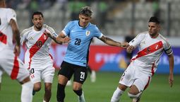 altText(Uruguay ante Perú: alineaciones, árbitros y horario del partido)}