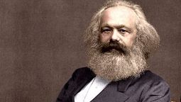 altText(Todo lo sólido se desvanece en el aire)}