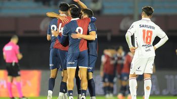 Nacional, con varios suplentes, cosechó su séptima derrota: cayó 3 a 2 con Albion
