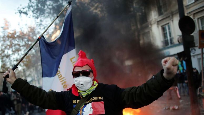 Francia: escalan tensiones por reforma de la jubilación