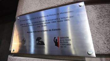 Sindicatos policiales molestos con la colocación de placas de la memoria