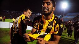 altText(Conoce el club, salió campeón y pega la vuelta)}