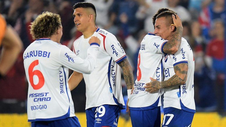 Nacional no tiene mañana y mete cambios para enfrentar a Inter de Porto Alegre