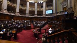 altText(Gobierno de Orsi afronta cinco interpelaciones en el Parlamento antes del primer receso)}
