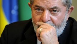 altText(Nueva causa: una jueza federal condenó a Lula a 12 años y 11 meses de prisión)}