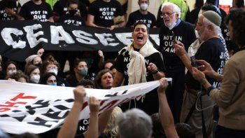 EEUU: manifestantes irrumpieron en el Capitolio