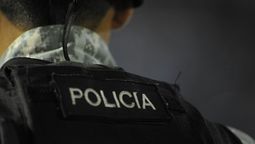 altText(Piedras Blancas: niña de 10 años herida tras ataque a balazos en almacén)}