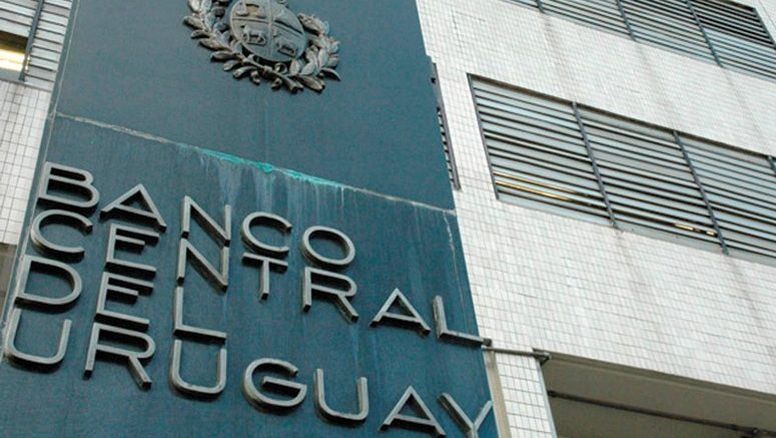 Crecimiento del déficit fiscal preocupa al gobierno