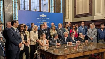Para la oposición las explicaciones Lustemberg fueron absolutamente insatisfactorias
