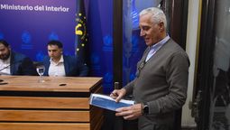 altText(Partido Nacional reclama la remoción del ministro Carlos Negro)}