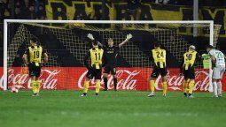 altText(Peñarol enfrenta nueva sanción tras el partido contra Plaza Colonia)}