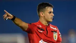 altText(Se juega la última fecha del Torneo Intermedio)}