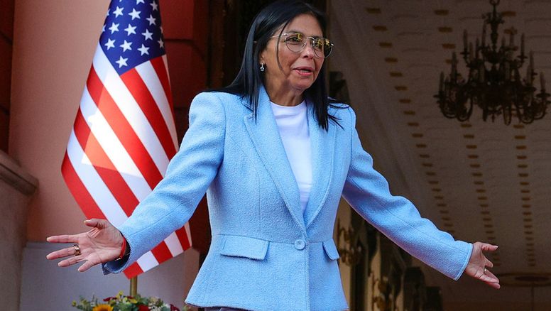 EEUU levanta sanciones a la presidenta de Venezuela; Delcy Rodríguez agradece