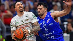 altText(Aguada pisó fuerte, le ganó con claridad a Nacional y puso la serie final 1-1)}
