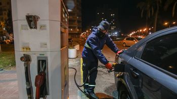 El alza internacional de combustibles empuja nuevos ajustes en Uruguay