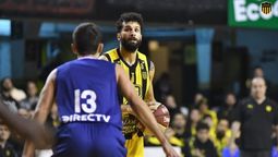 altText(Peñarol le ganó a Nacional y hay desempate por el descenso entre Olivol y Urunday)}