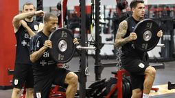 altText(Sánchez y Varela quedaron afuera del plantel contra México)}