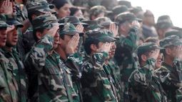 altText(Salario real de tropa militar subió 70% en 15 años)}