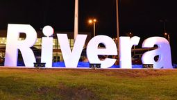 altText(Comerciantes de Rivera preocupados por diferencia cambiaria y contrabando)}