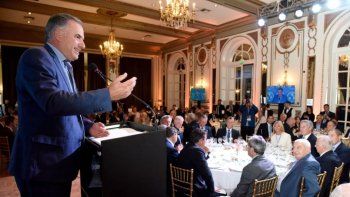 Orsi habló ante empresarios argentinos sobre las oportunidades que brinda Uruguay para invertir
