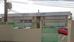 El instituto atacado.