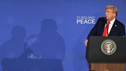 Trump continúa amenazando.