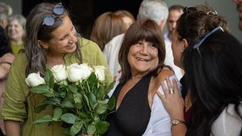 Milita Alfaro homenajeada por su trayectoria.
