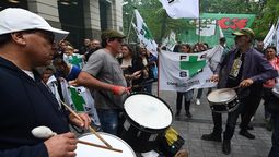 altText(Paro en ASSE este martes: funcionarios se movilizan por avances en negociación)}