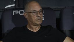 altText(Peñarol: ¿quién jugará por Arezo ante River Plate?)}